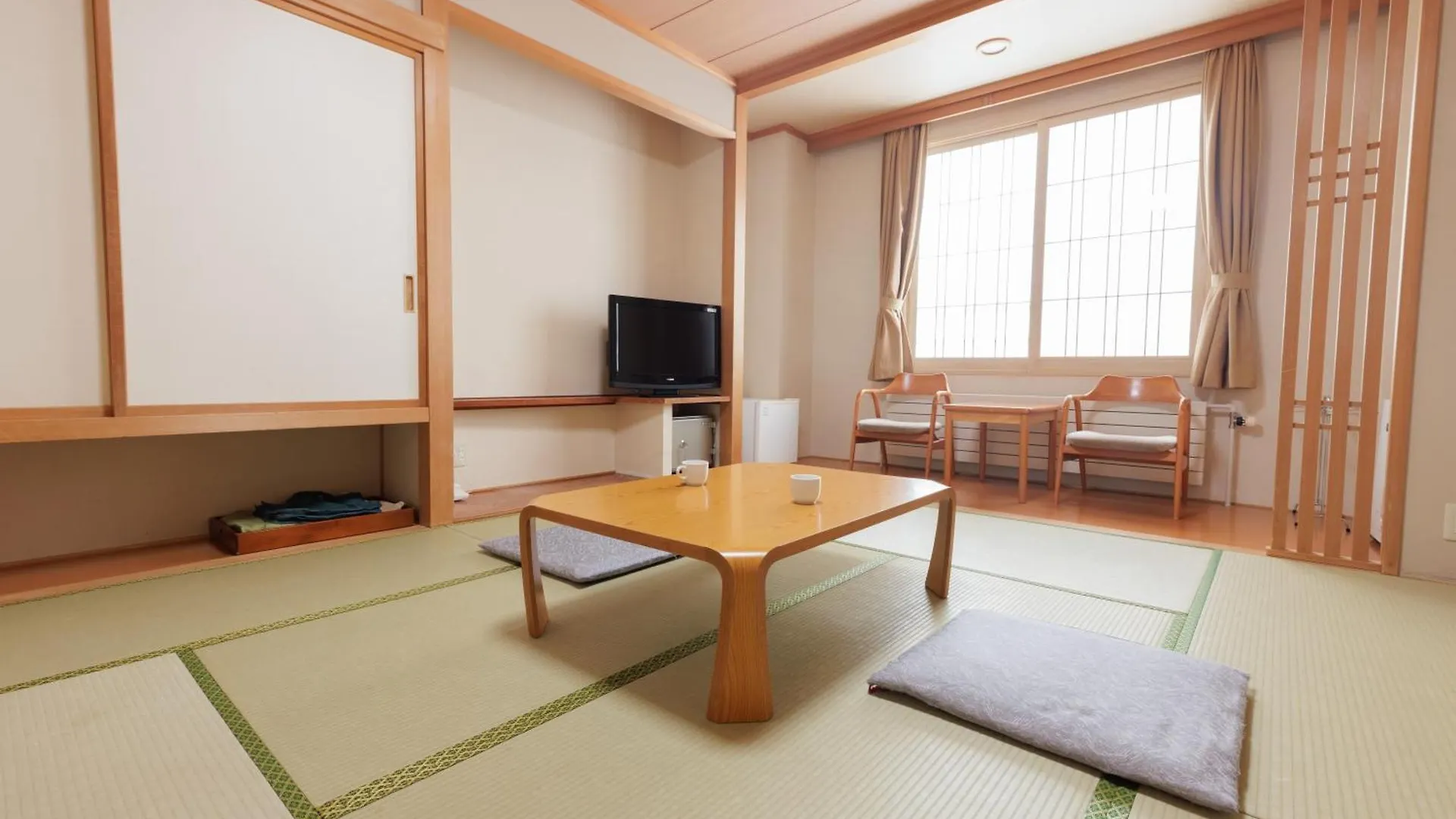 Ashibetsu Onsen Starlight Hotel
