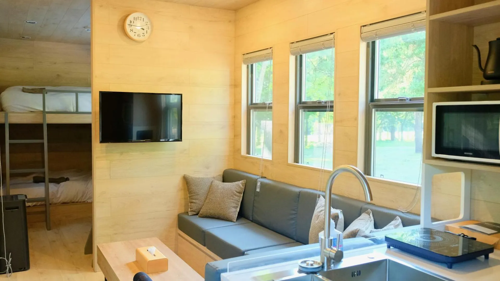 Ashibetsu Onsen Starlight Hotel 3*,  Japonia